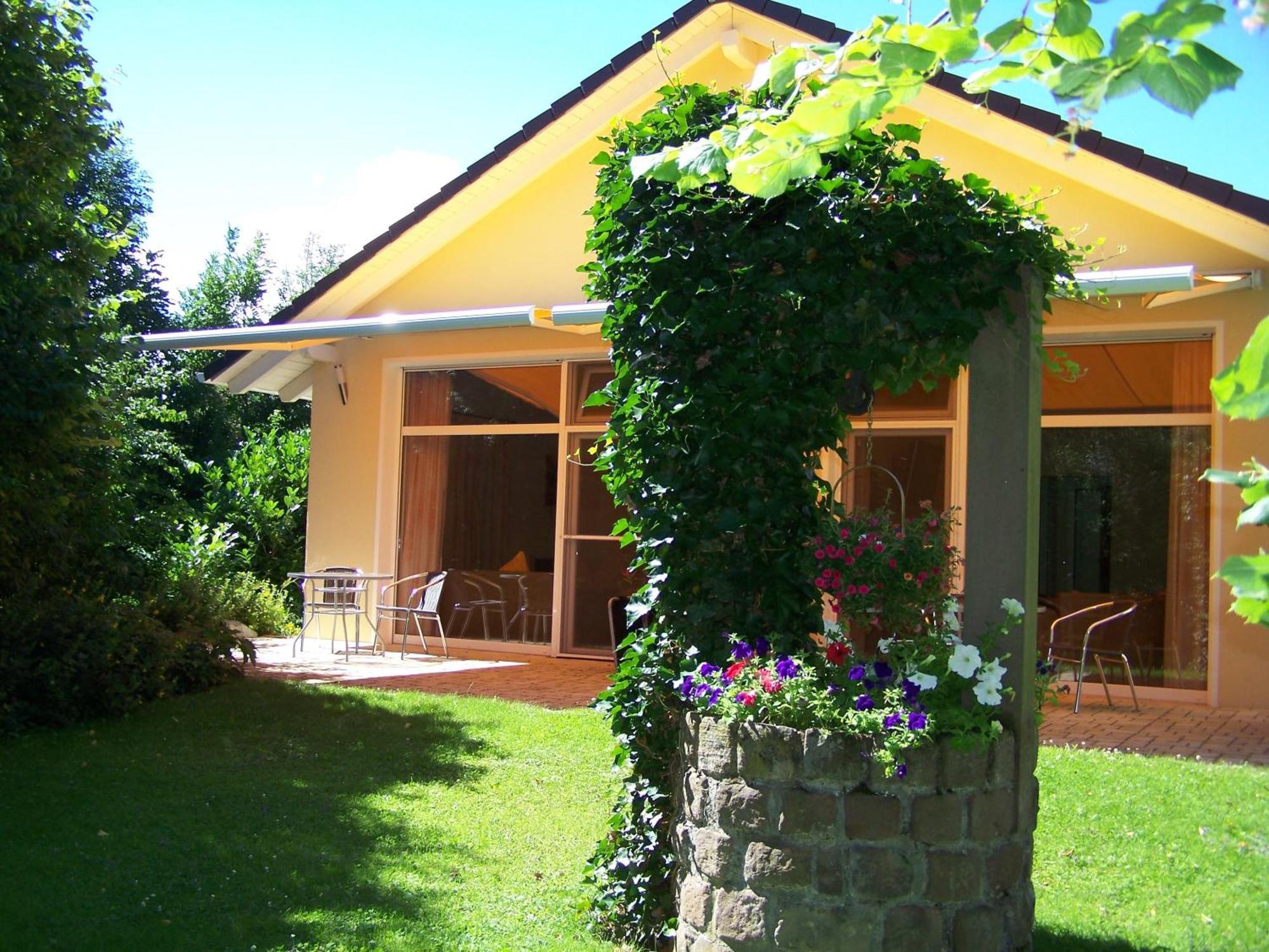 Badische Landoase Aparthotel Kehl Exterior foto